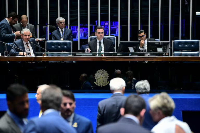 Senado retoma análise de projeto para dar mais transparência a emendas senado-retoma-analise-de-projeto-para-dar-mais-transparencia-a-emendas