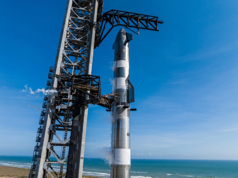spacex-tenta-novo-lancamento-de-foguete-da-starship-nesta-terca;-veja-como-sera-a-missao