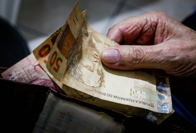 Trabalhadores recebem primeira parcela do décimo terceiro nesta semana trabalhadores-recebem-primeira-parcela-do-decimo-terceiro-nesta-semana