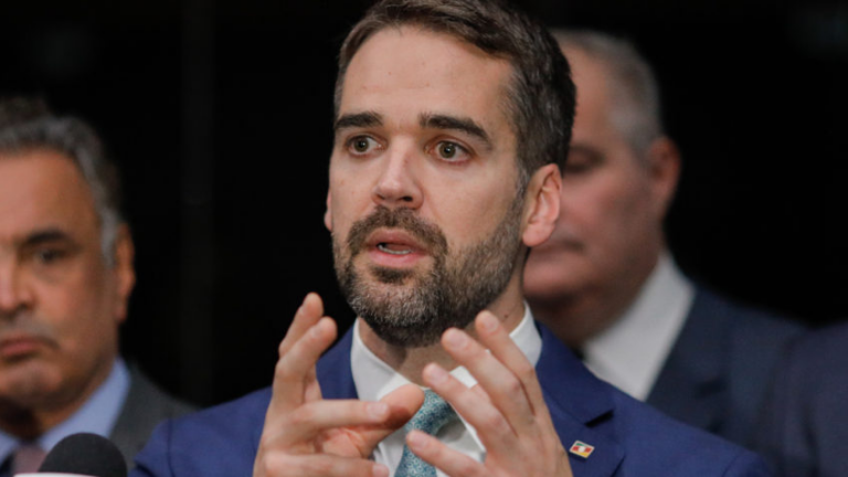 Eduardo Leite diz ter “disposição” para disputar Presidência eduardo-leite-diz-ter-“disposicao”-para-disputar-presidencia