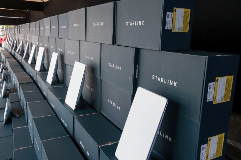 starlink-quer-ampliar-operacao-no-brasil-com-mais-7,5-mil-satelites;-anatel-analisa-em-fevereiro