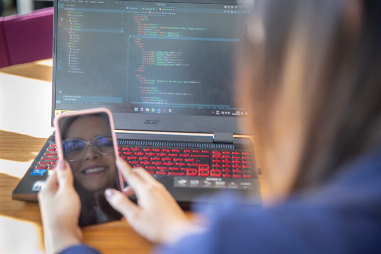 Inteligência artificial será uma das áreas de TI mais demandadas no Brasil em 2025; veja salários inteligencia-artificial-sera-uma-das-areas-de-ti-mais-demandadas-no-brasil-em-2025;-veja-salarios