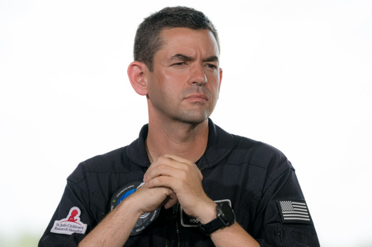 Trump escolhe bilionário que fez caminhada espacial com SpaceX para comandar a Nasa trump-escolhe-bilionario-que-fez-caminhada-espacial-com-spacex-para-comandar-a-nasa