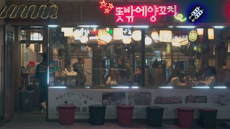 arroz,-panceta-e-ate-churrasco:-descubra-especialidades-do-k-food,-a-culinaria-coreana-que-encanta-as-pessoas