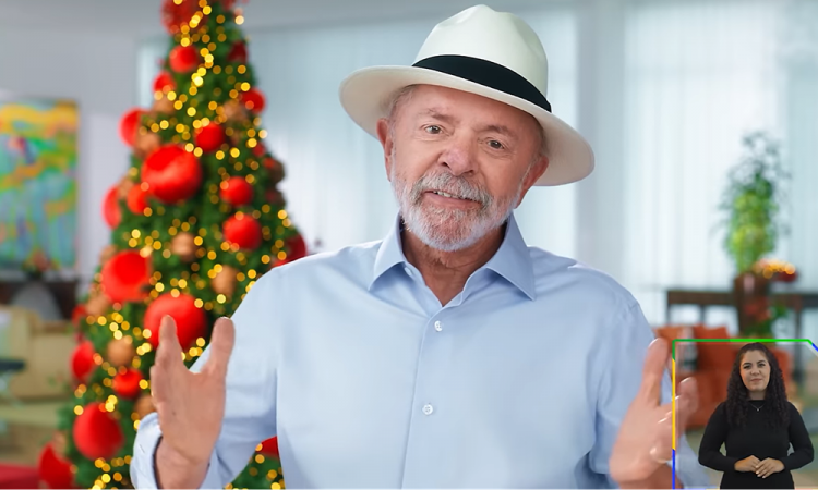 Em discurso de Natal, Lula diz que economia do Brasil é forte, mas reconhece ‘enormes desafios pela frente’ em-discurso-de-natal,-lula-diz-que-economia-do-brasil-e-forte,-mas-reconhece-‘enormes-desafios-pela-frente’