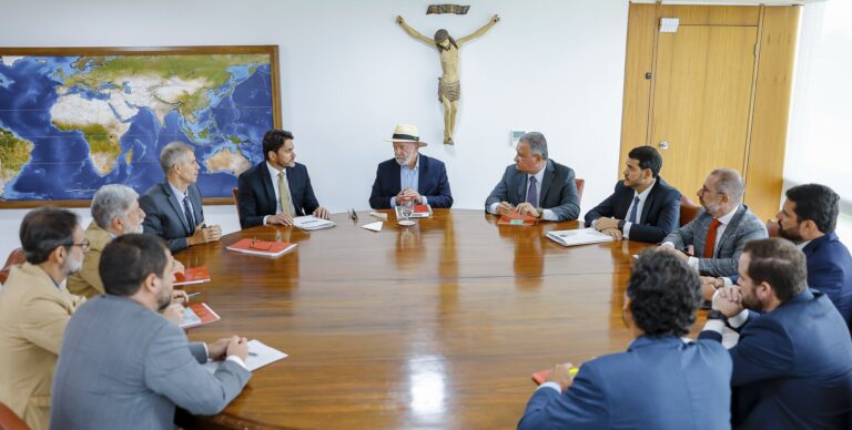 governo-cobra-explicacoes-da-meta-sobre-mudancas-na-politica-de-moderacao-de-plataformas-no-brasil