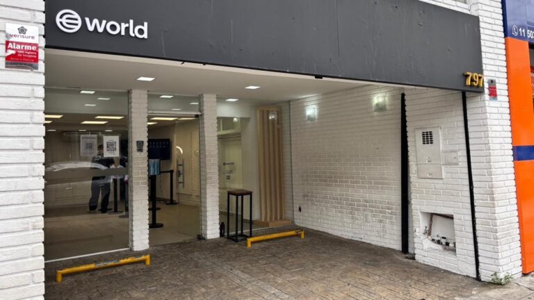 registro-de-iris-por-dinheiro:-world-mantem-pagamentos,-mesmo-com-ordem-contraria-do-governo