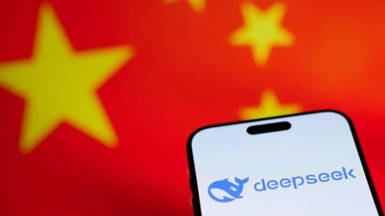 o-cerebro-por-tras-do-deepseek:-quem-e-liang-wenfeng?