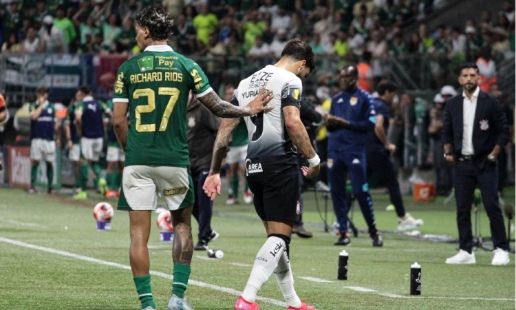 Estevão perde pênalti, Palmeiras não aproveita jogador a mais e fica no empate com o Corinthians estevao-perde-penalti,-palmeiras-nao-aproveita-jogador-a-mais-e-fica-no-empate-com-o-corinthians