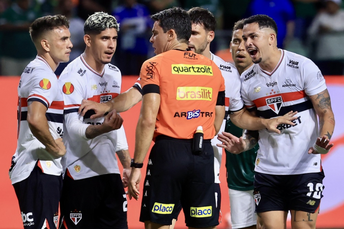 São Paulo ameça deixar o Paulistão de 2026 de lado após pênalti polêmico para o Palmeiras sao-paulo-ameca-deixar-o-paulistao-de-2026-de-lado-apos-penalti-polemico-para-o-palmeiras
