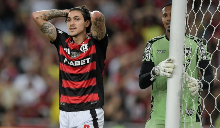 Flamengo e Botafogo ficam no empate sem gols em clássico ‘morno’ no Maracanã flamengo-e-botafogo-ficam-no-empate-sem-gols-em-classico-‘morno’-no-maracana