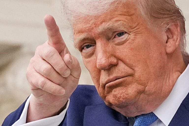 Trump ordena pausa na concessão de vistos de estudantes e considera analisar redes sociais de solicitantes trump-ordena-pausa-na-concessao-de-vistos-de-estudantes-e-considera-analisar-redes-sociais-de-solicitantes