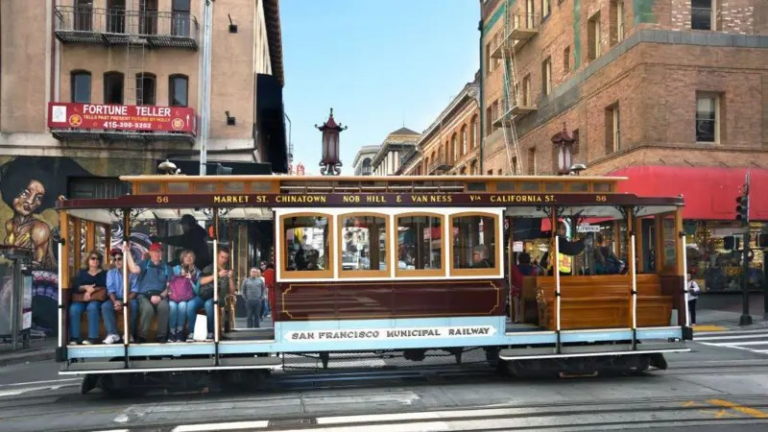 como-'antiamericanismo'-afasta-turistas-e-pode-custar-bilhoes-de-dolares-a-economia-dos-eua