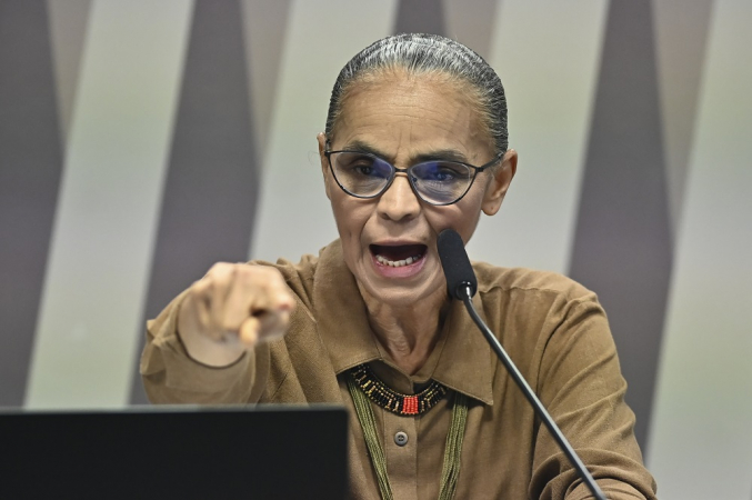 Marina Silva pede para Hugo Motta travar votação de licenciamento ambiental após bate-boca marina-silva-pede-para-hugo-motta-travar-votacao-de-licenciamento-ambiental-apos-bate-boca
