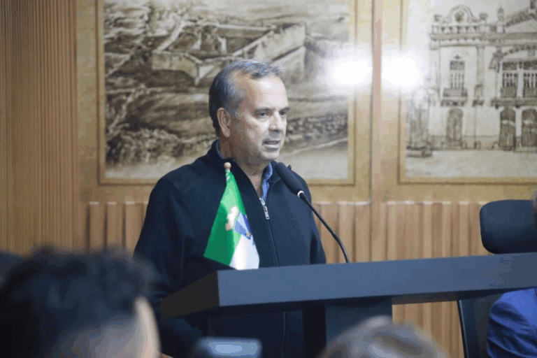 ”pt-e-corrupcao-sao-as-duas-faces-da-mesma-moeda”,-diz-rogerio-marinho