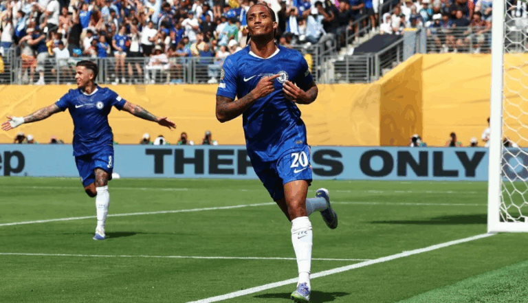 com-golaco-do-brasileiro-joao-pedro,-chelsea-vence-o-psg-por-3-a-0-e-e-campeao-do-mundial