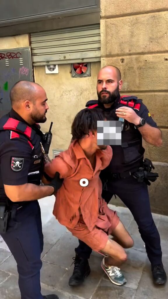 lutador-de-jiu-jitsu-brasileiro-viraliza-ao-mostrar-captura-de-ladrao-em-barcelona;-video