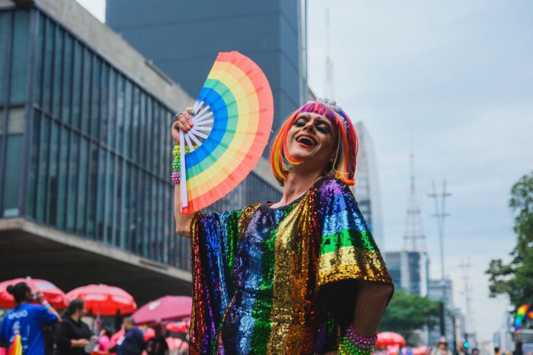 3 cidades do Brasil estão entre as 10 mais acolhedoras para viajantes LGBTQIA+, segundo plataforma 3-cidades-do-brasil-estao-entre-as-10-mais-acolhedoras-para-viajantes-lgbtqia+,-segundo-plataforma