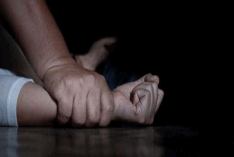 tres-adolescentes-torturam-e-estupram-namorada-de-rival-por-vinganca