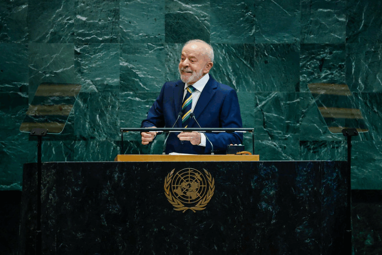 lula-e-comitiva-na-onu-ja-nos-custam-mais-de-r$-3,2-milhoes