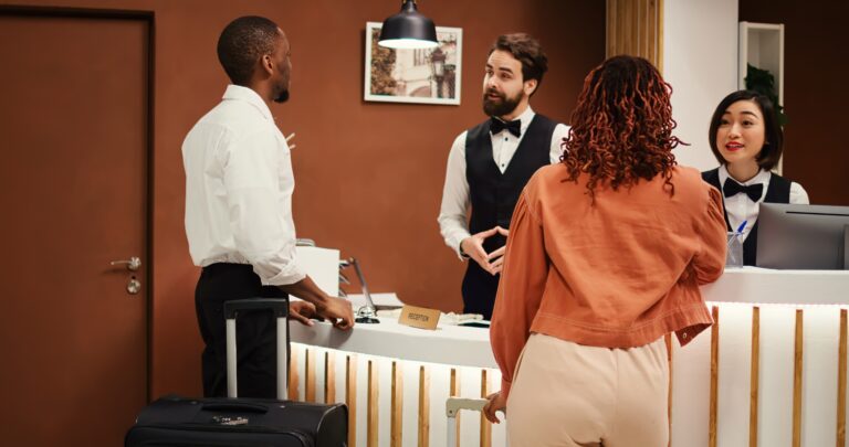 hoteis-deverao-seguir-novas-regras-sobre-limpeza-e-horarios-de-check-in-e-check-out-de-hospedes