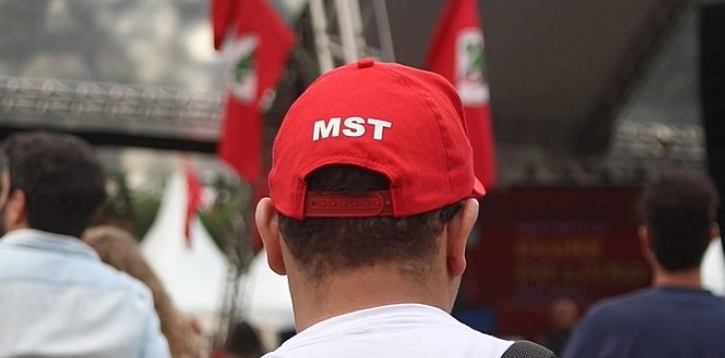 Justiça libera curso de Medicina da UFPE só para membros do MST sem Enem e com verba pública justica-libera-curso-de-medicina-da-ufpe-so-para-membros-do-mst-sem-enem-e-com-verba-publica