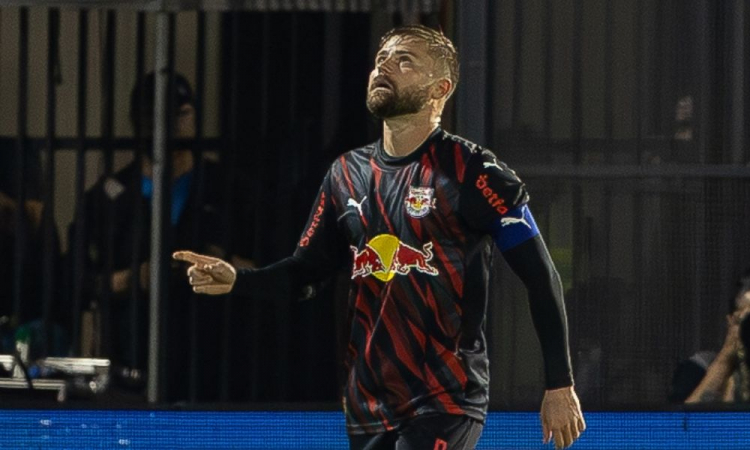 Corinthians perde para o Bragantino e vê sonho do G-7 mais distante corinthians-perde-para-o-bragantino-e-ve-sonho-do-g-7-mais-distante