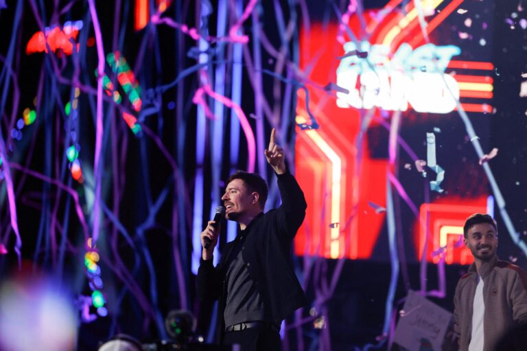 MrBeast lança parque na Arábia Saudita para visitante se sentir dentro de seus vídeos mrbeast-lanca-parque-na-arabia-saudita-para-visitante-se-sentir-dentro-de-seus-videos