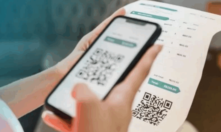 com-pix,-empresas-e-consumidores-economizaram-r$-117-bilhoes-em-cinco-anos