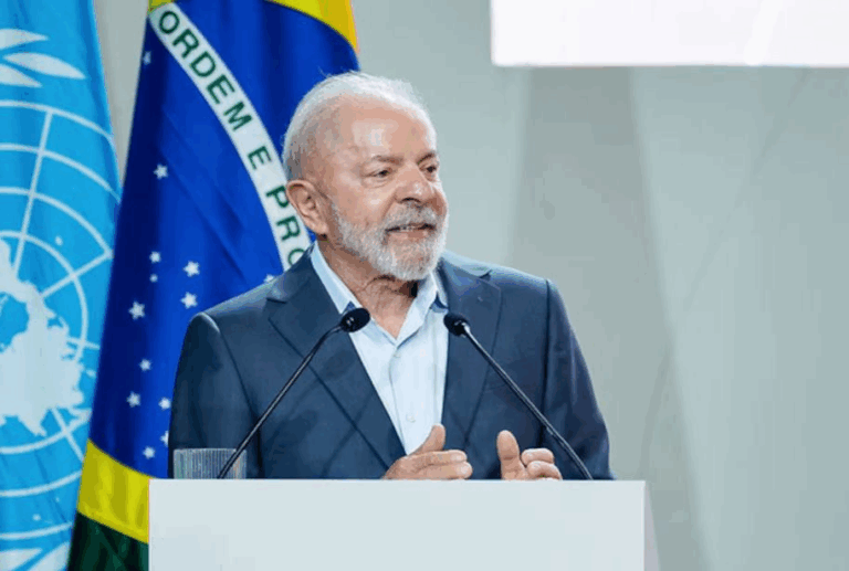 Gastos do governo federal com cargos comissionados chega a R$ 1,6 bilhão gastos-do-governo-federal-com-cargos-comissionados-chega-a-r$-1,6-bilhao