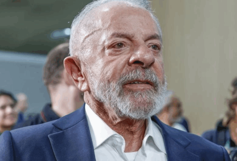 Fila do Bolsa Família cresce pelo quinto mês e atinge maior nível do governo Lula fila-do-bolsa-familia-cresce-pelo-quinto-mes-e-atinge-maior-nivel-do-governo-lula