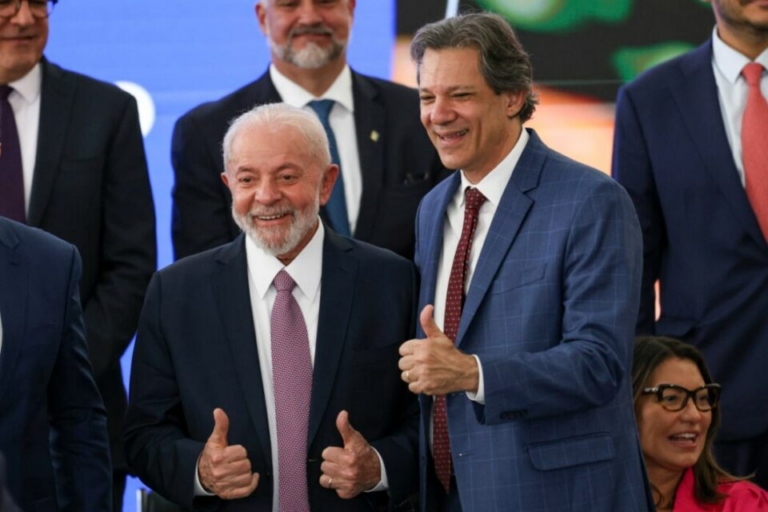 Governo Lula amplia arrecadação e passa a atingir trabalhadores informais governo-lula-amplia-arrecadacao-e-passa-a-atingir-trabalhadores-informais