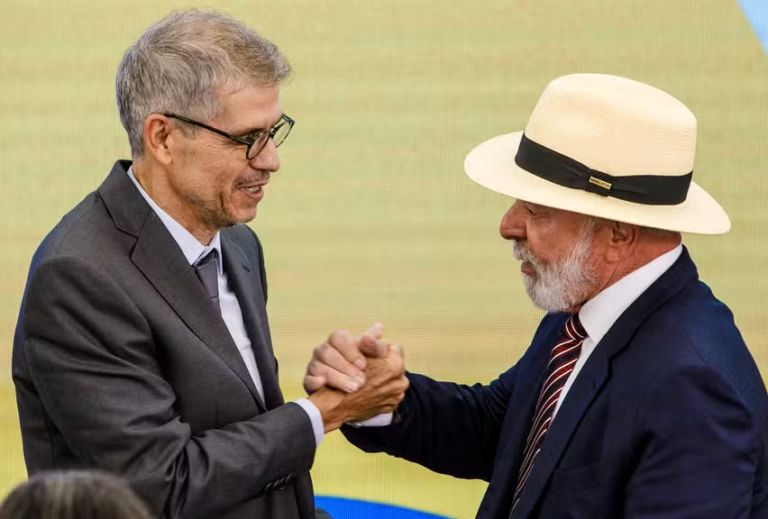 Gastos de quase R$ 130 milhões da Secom do governo Lula com anúncios na internet são questionados no MP Eleitoral gastos-de-quase-r$-130-milhoes-da-secom-do-governo-lula-com-anuncios-na-internet-sao-questionados-no-mp-eleitoral