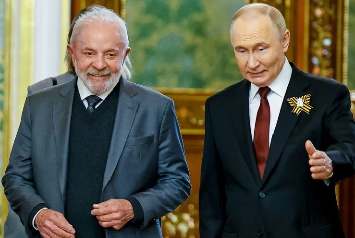 Lula alinha com Putin defesa de Maduro e bate nos EUA por “soberania” da Venezuela lula-alinha-com-putin-defesa-de-maduro-e-bate-nos-eua-por-“soberania”-da-venezuela