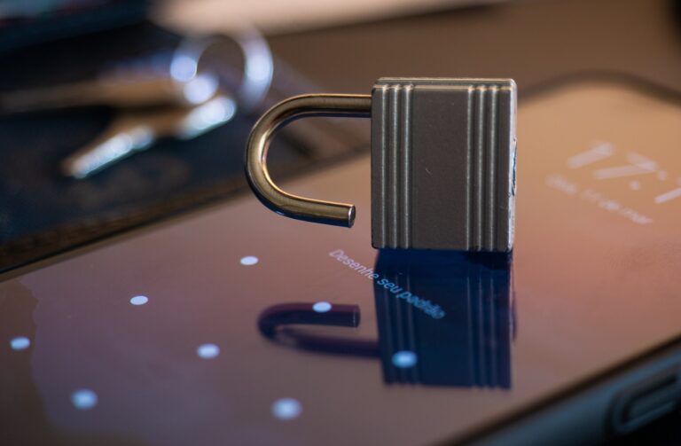 pesquisador-diz-ter-encontrado-149-milhoes-de-senhas-expostas,-incluindo-contas-de-gmail,-instagram-e-'gov.br'